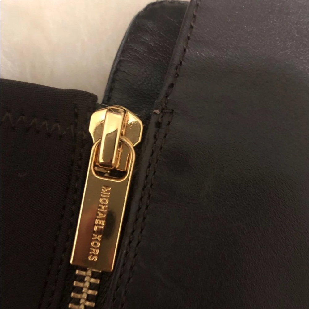 AUTHENTIC Micheal Kors Rain Boots - Picture 3 of 6